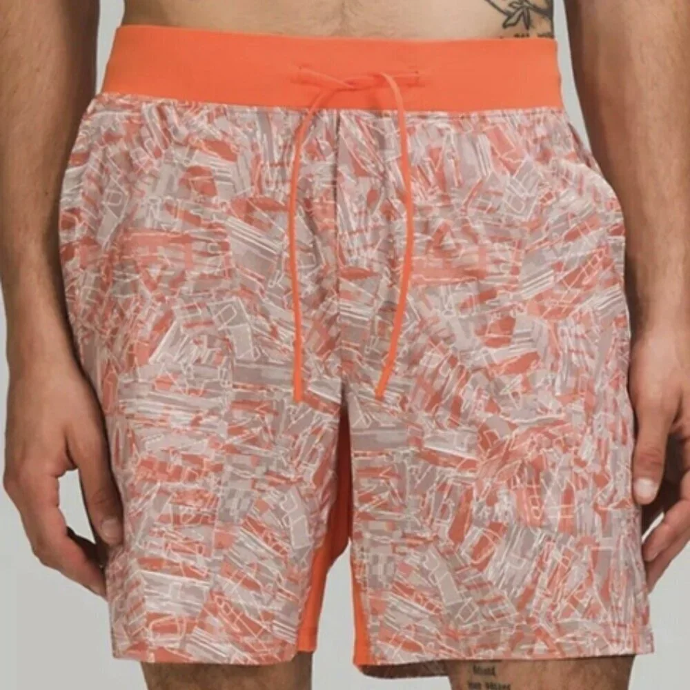 Lululemon Men’s T.H.E Coral Multi Shorts Size Large 23292